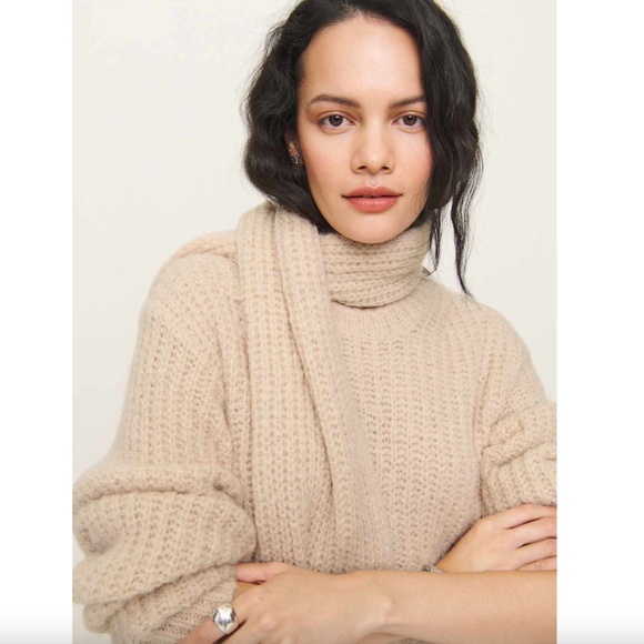 Reformation Spence Scarf Sweater, Wheat, Size Large, Oversized Alpaca Wool Cozy - Picture 10 of 12